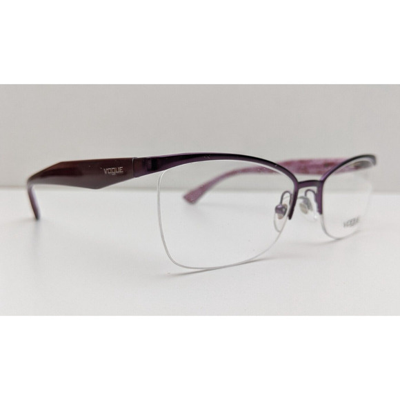 🕶️Vogue VO3981 inspired by Deepika Padukone Eyeglasses 54/17 135 /KAD836🕶️ - Picture 1 of 10